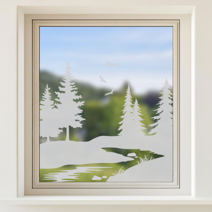 Glastattoo - Idyllische Landschaft mit Bäumen, einem Bach und drei Greifvögeln